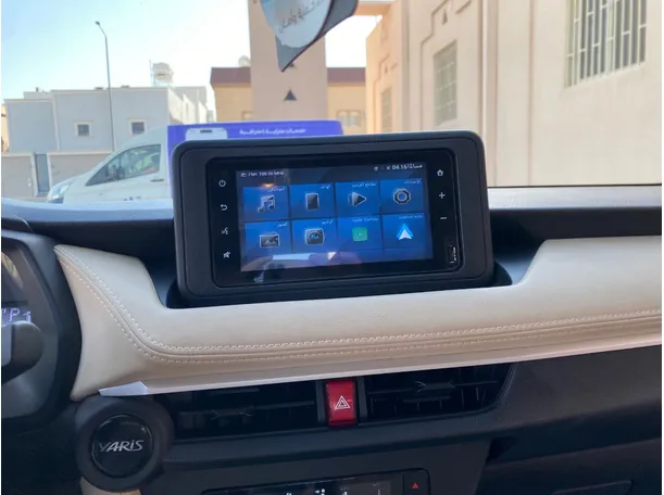 Car image 16