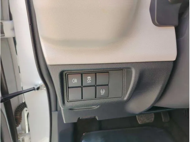 Car image 43