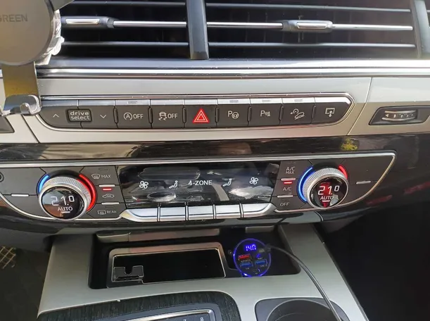 Car image 21
