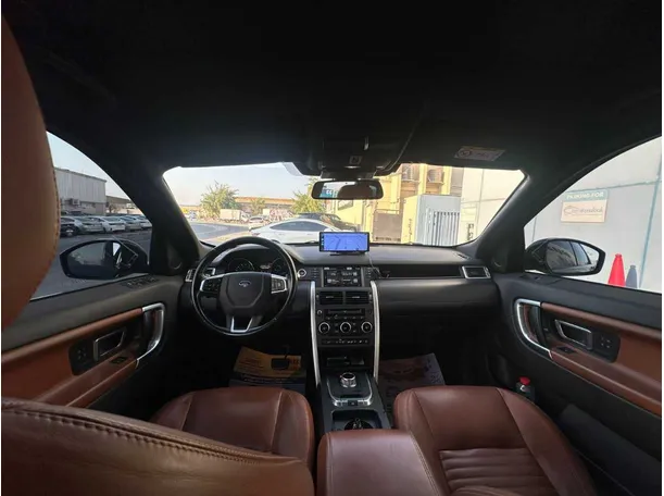 Car image 33