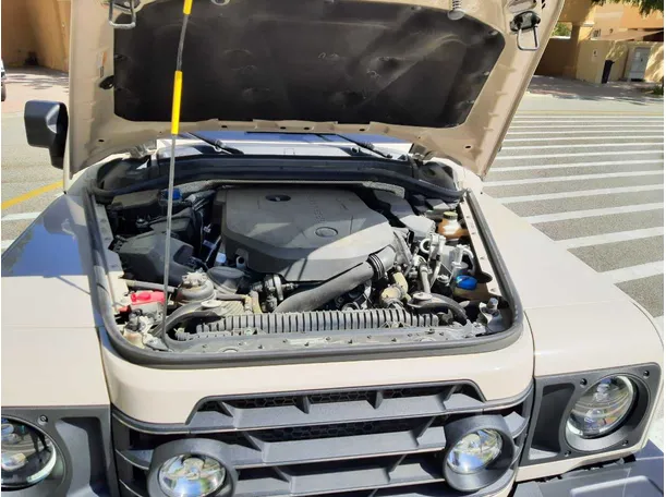 Car image 21