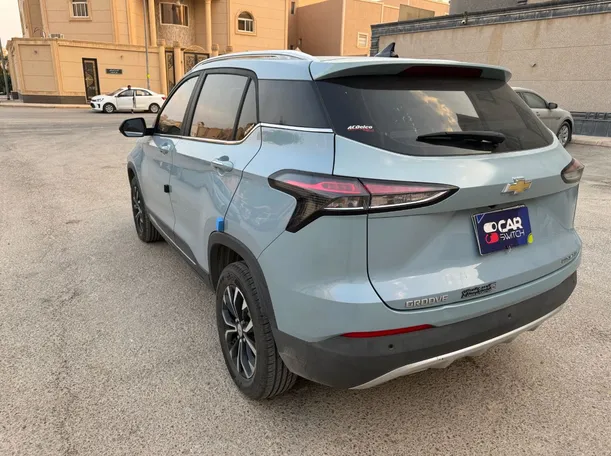 Car image 7