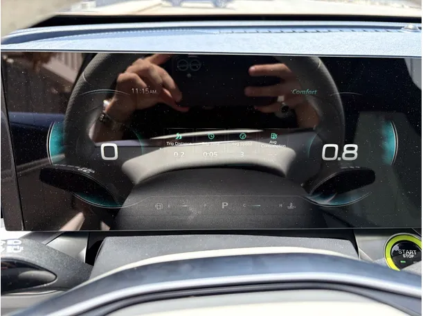 Car image 23