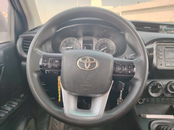 Car image 21