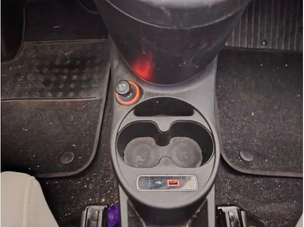Car image 22