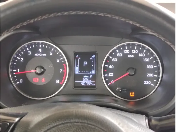 Car image 25