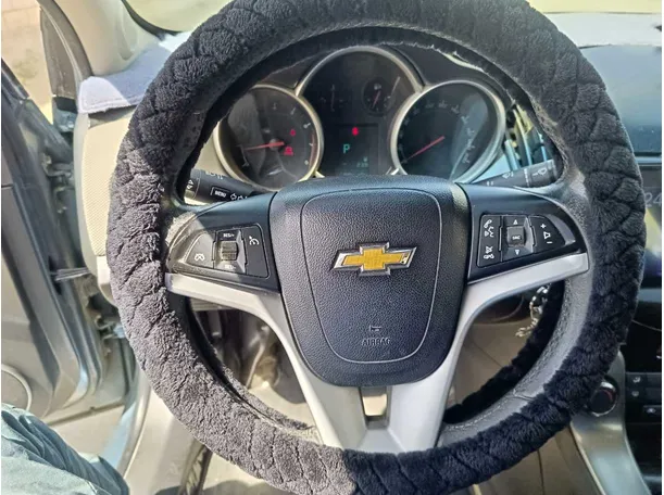 Car image 22