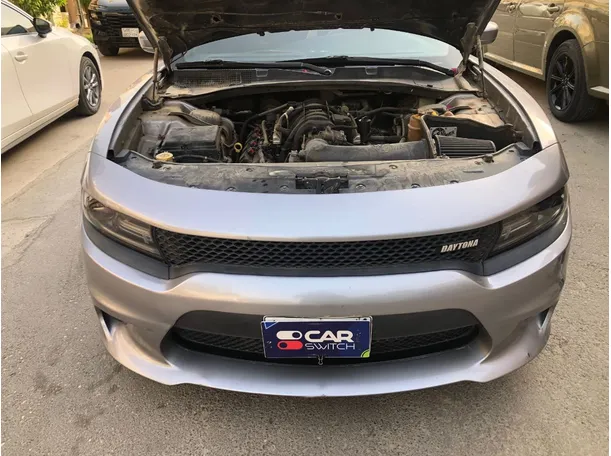 Car image 24