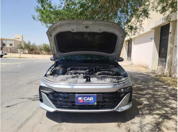 Car image 31