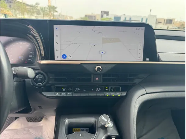Car image 16