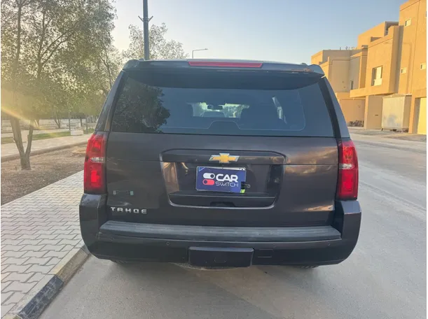 Car image 6