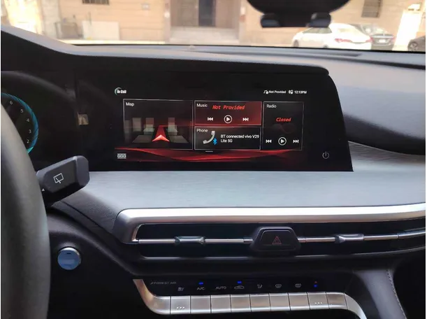 Car image 13