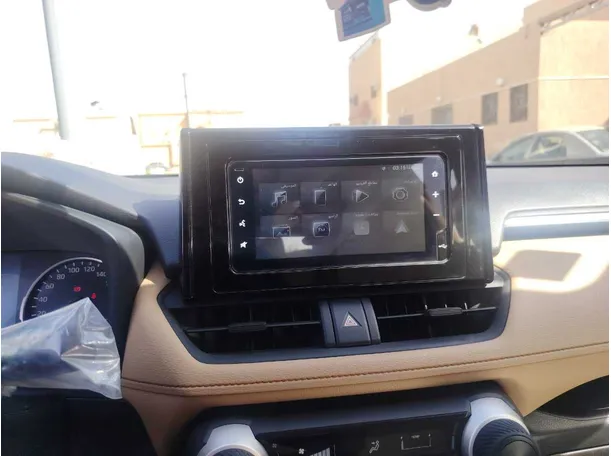 Car image 16