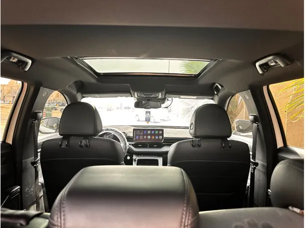 Car image 22
