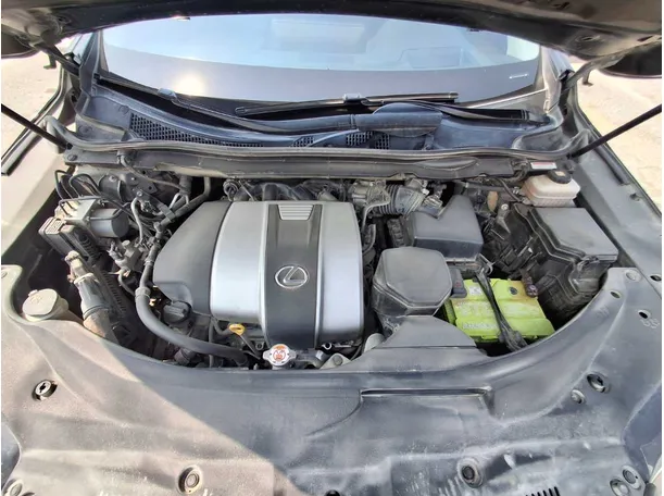 Car image 20