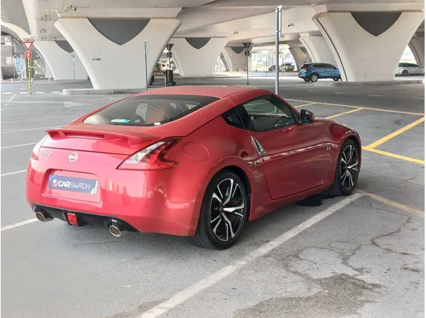 Car image 5