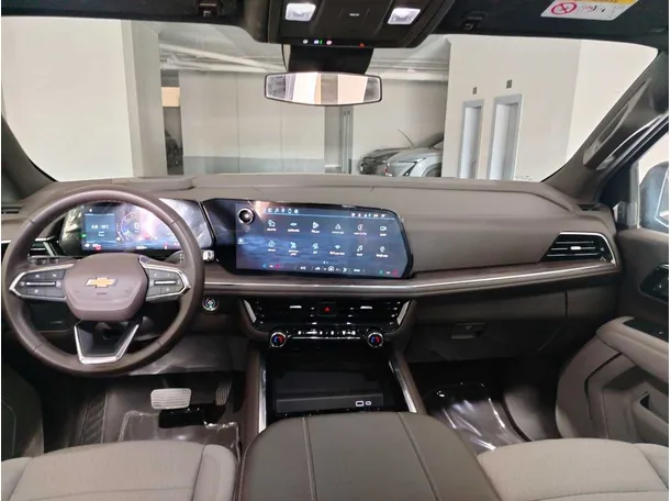 Car image 21