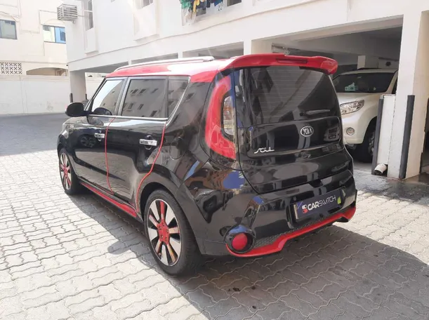 Car image 7