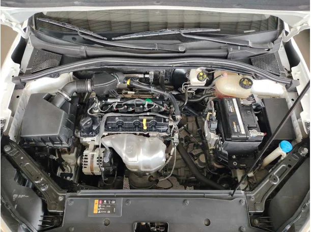 Car image 28