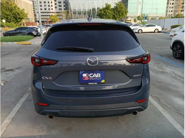 Car image 6