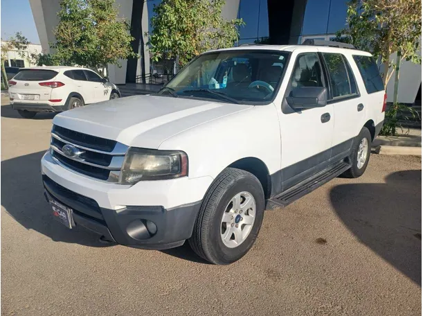 2015 Ford Expedition in KSA