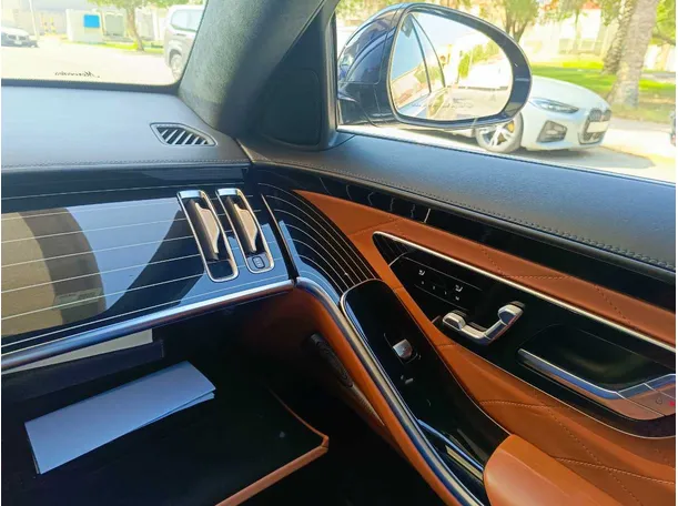 Car image 41
