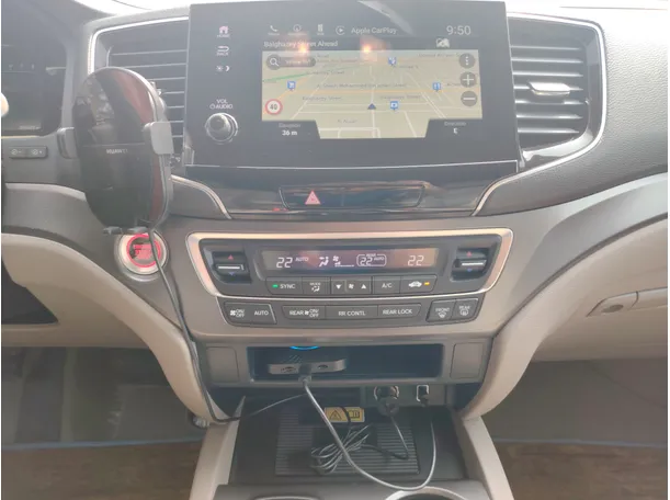 Car image 20