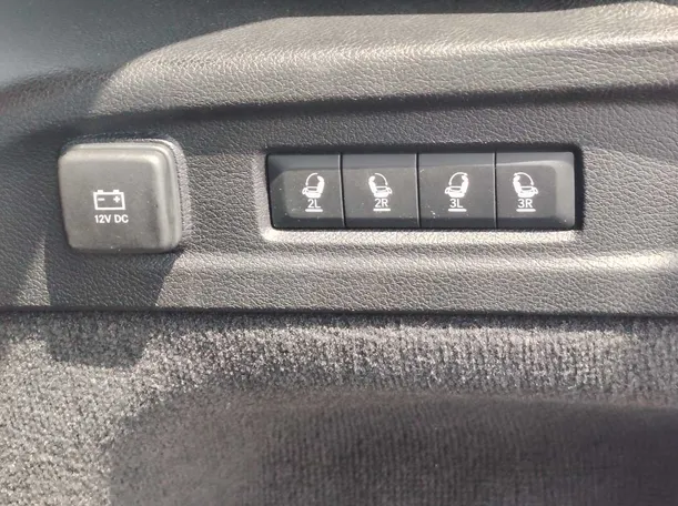 Car image 42