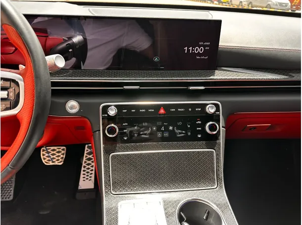 Car image 20