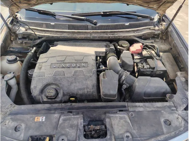 Car image 34