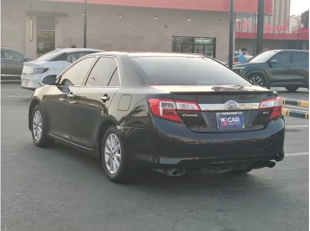 Car image 7
