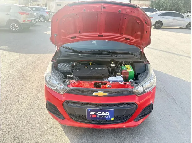 Car image 19