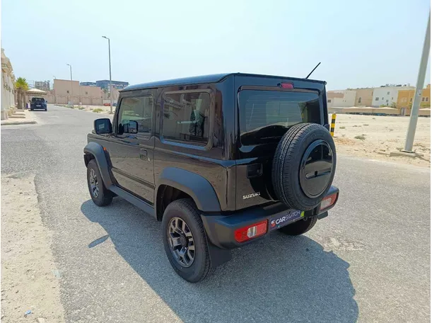 Car image 7