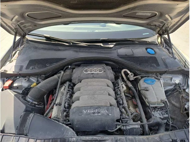 Car image 27