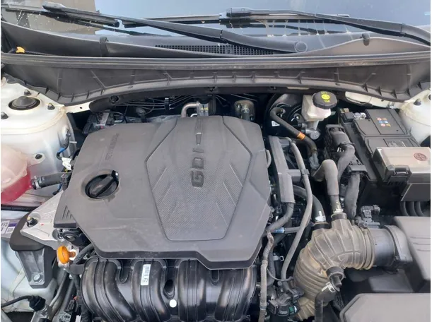 Car image 23