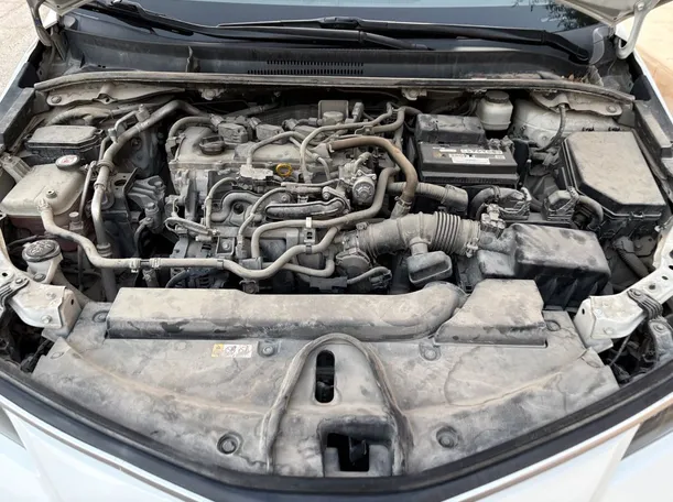 Car image 26