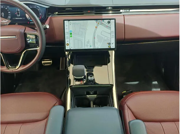 Car image 13