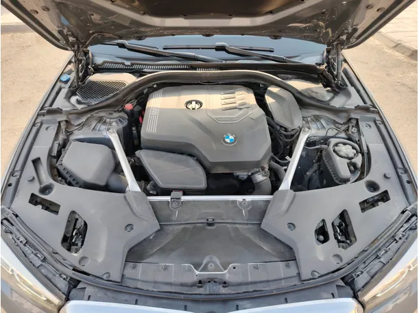 Car image 37