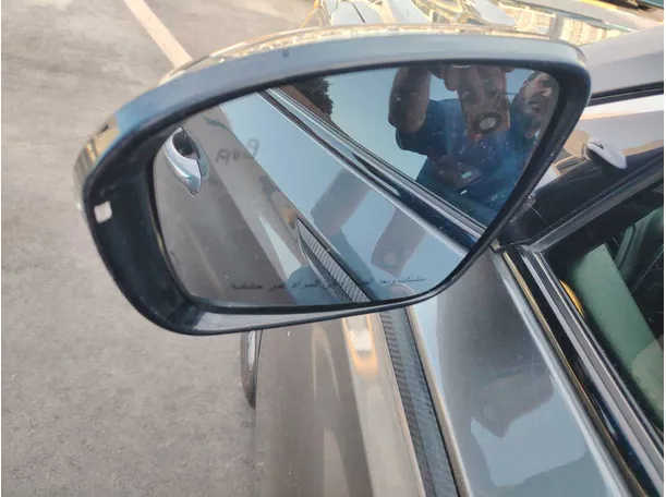 Car image 31