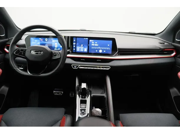 Car image 14