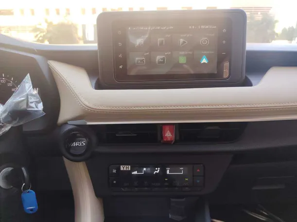 Car image 21