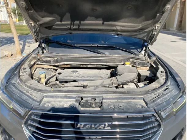 Car image 27