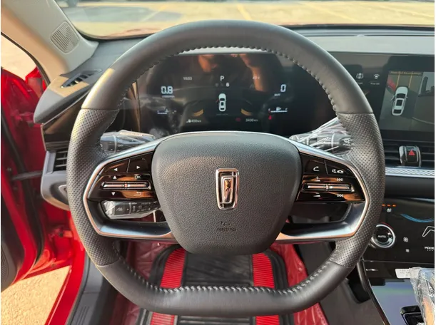 Car image 21