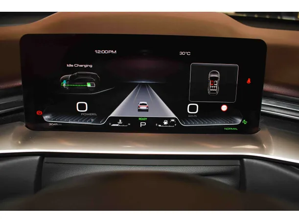 Car image 7