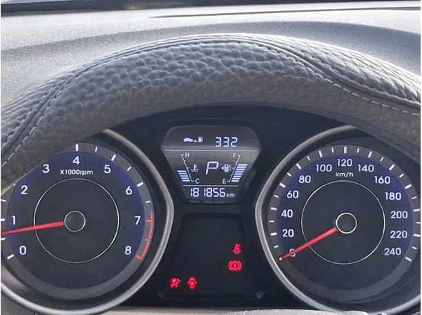 Car image 20