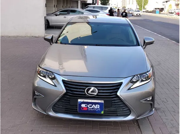2018 Lexus ES250 in KSA