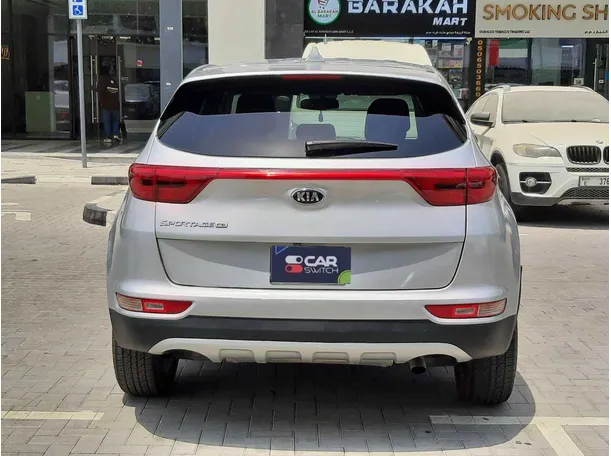 Car image 6