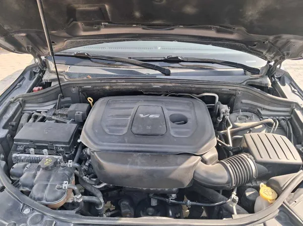 Car image 20