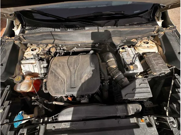 Car image 29