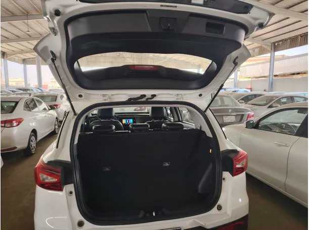 Car image 28